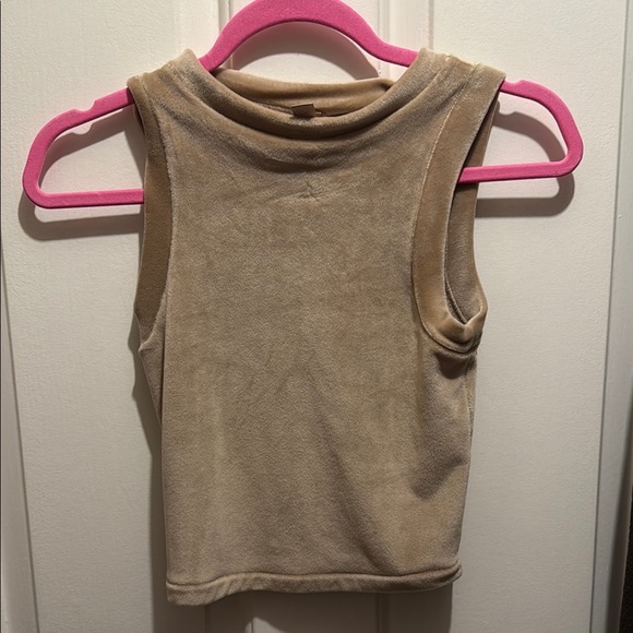 SKIMS Tops - SKIMS velour honey tan top